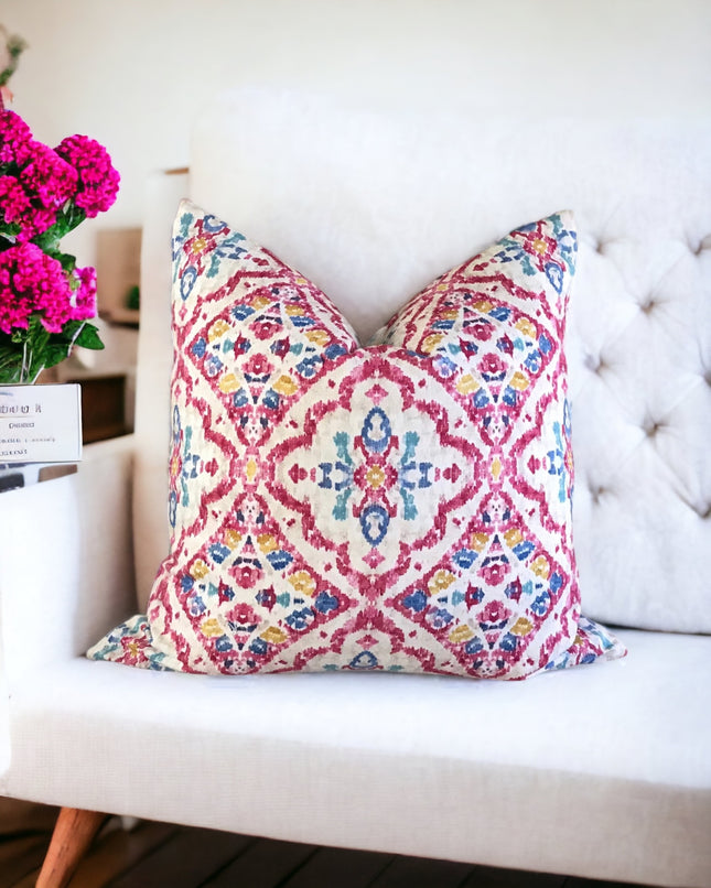 Throw Pillow Cover Kelly Ripa Seen & Heard 18x18 20x20 22x22 24x24 10x18 10x20 12x20  Multicolor Throw Pillow Colorful